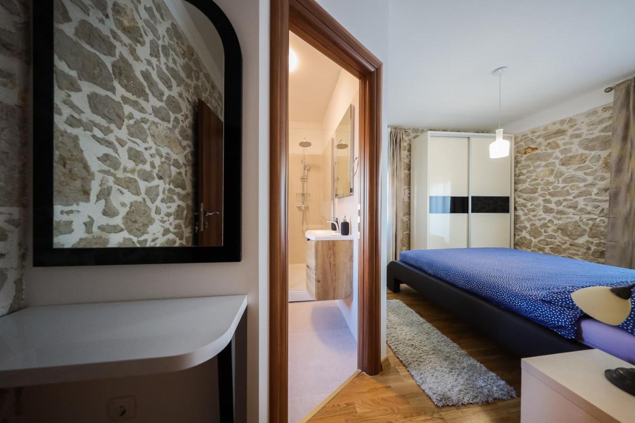 Holiday Home Mare Petrcane Exteriér fotografie