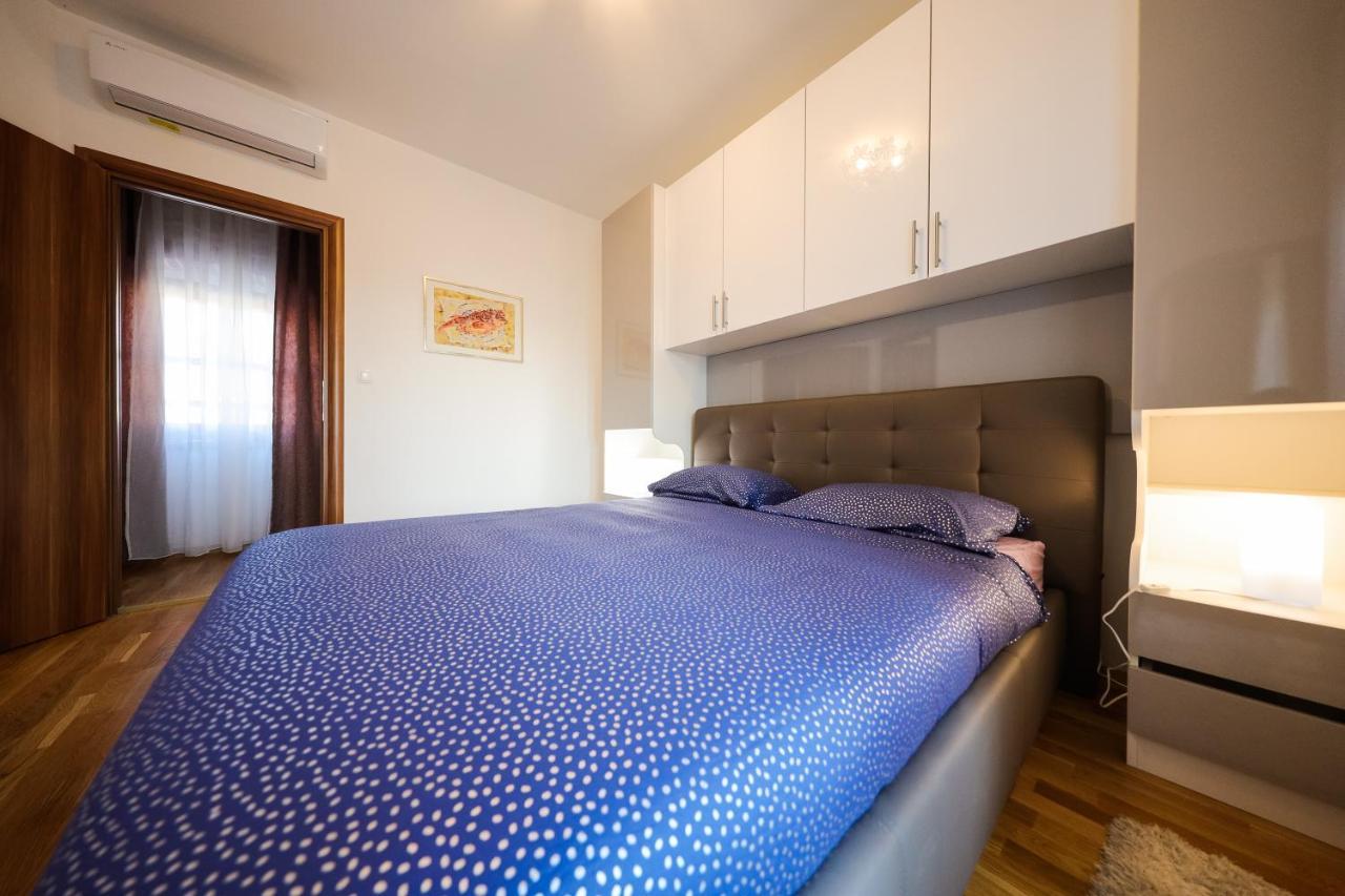 Holiday Home Mare Petrcane Exteriér fotografie