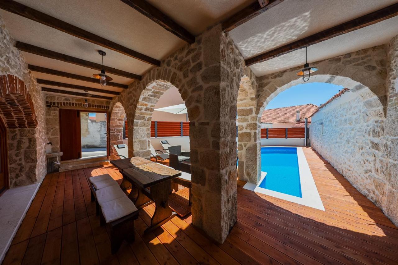 Holiday Home Mare Petrcane Exteriér fotografie