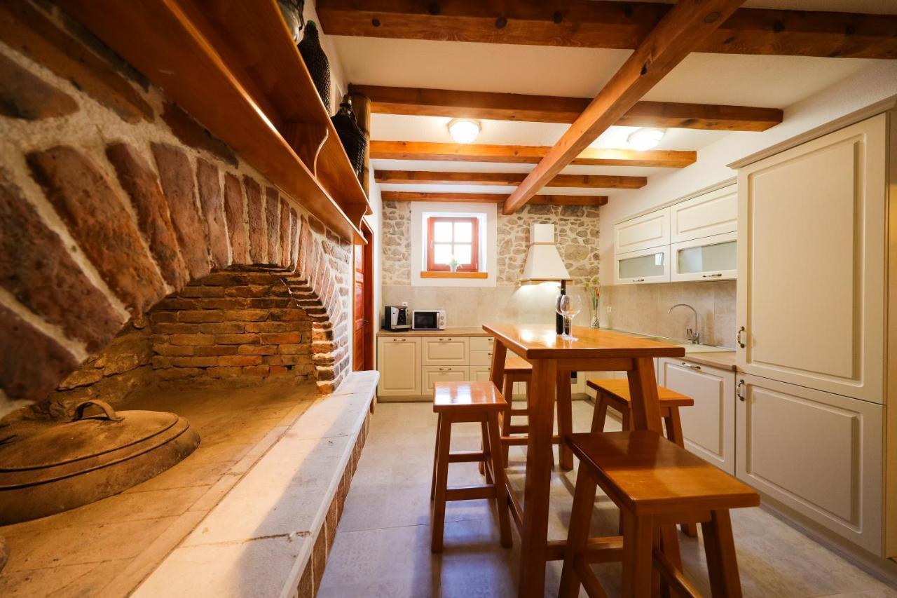 Holiday Home Mare Petrcane Exteriér fotografie