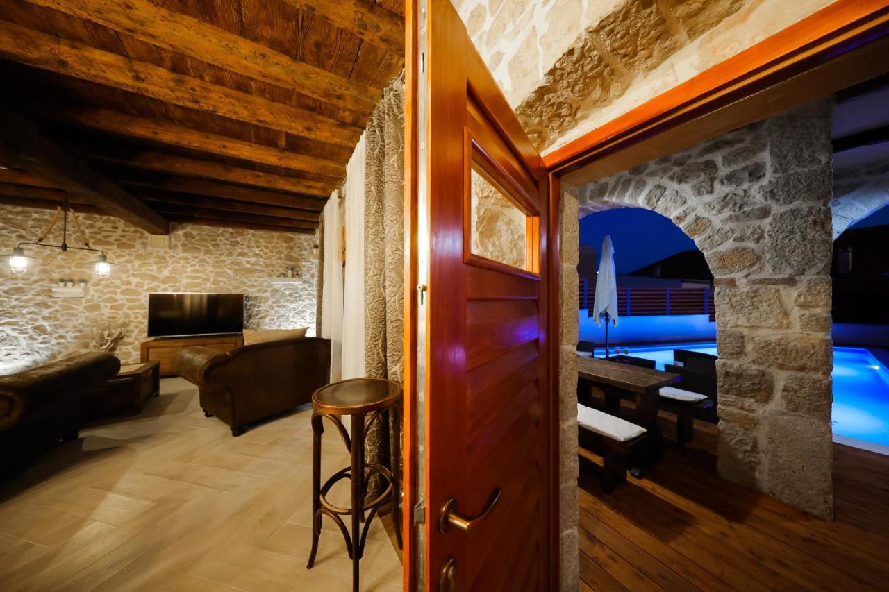 Holiday Home Mare Petrcane Exteriér fotografie